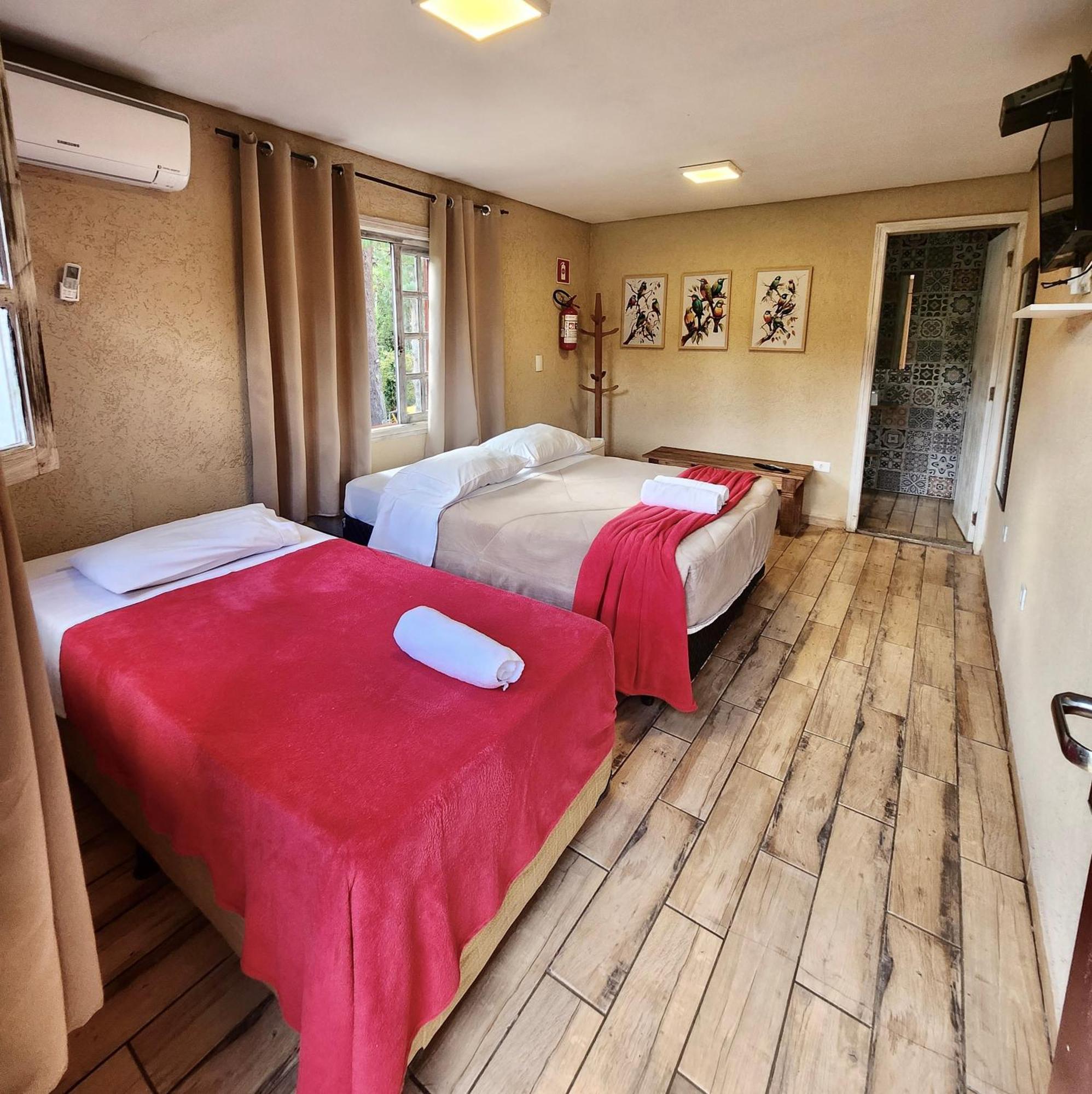 Villa Vintage Campos - Piscina E Opcoes De Suites Com Hidromassagem Campos do Jordao Dış mekan fotoğraf